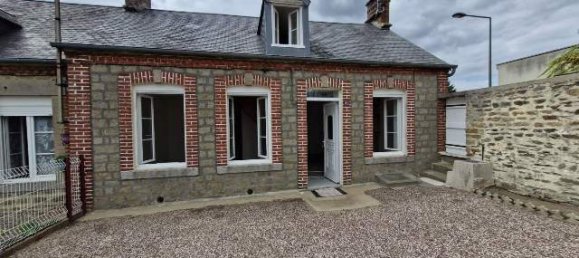 2 bedrooms House in Sourdeval, France No. 343259 13