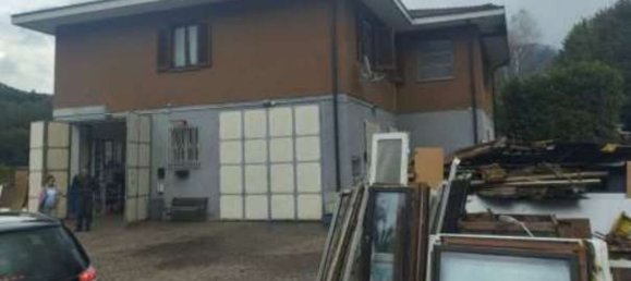 Estúdio em Brinzio, Italy N.º 8436 2