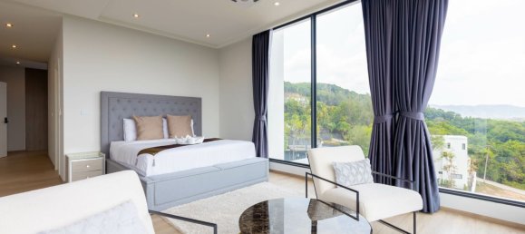 6 bedrooms Villa in Phuket, Thailand No. 10939 14