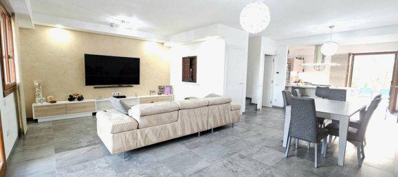 Villa de 2 dormitorios en Vimercate, Italy No. 321841 5