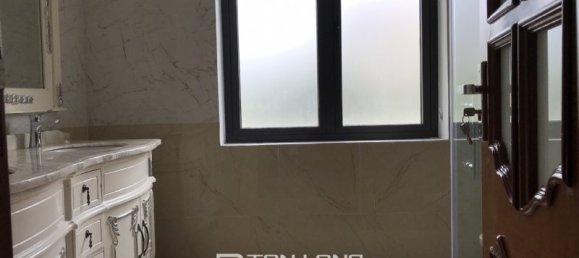 4 غرف نوم منزل في Tay Ho, Vietnam رقم 763 9