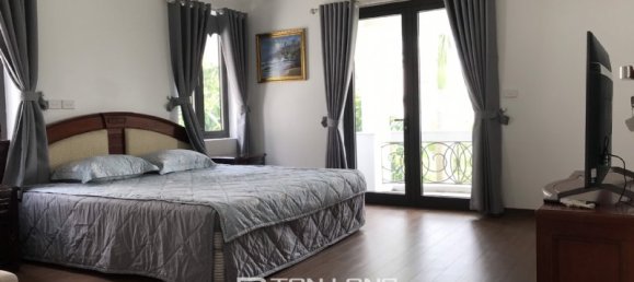 4 غرف نوم منزل في Tay Ho, Vietnam رقم 763 8