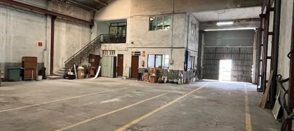  مستودع في Camargo, Spain 530متر مربع رقم 164319 4