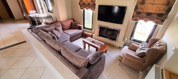  T4 em Heraklion, Greece N.º 3676 4