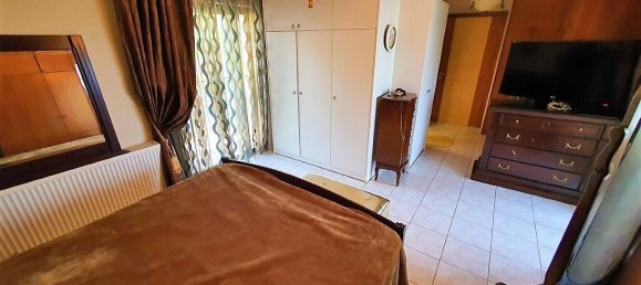  T4 em Heraklion, Greece N.º 3676 10