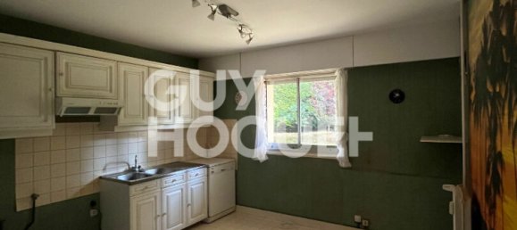 3 bedrooms Apartment in Compiegne, France No. 241608 10