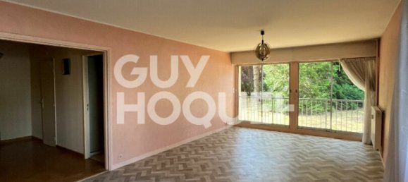 3 bedrooms Apartment in Compiegne, France No. 241608 3