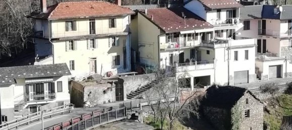 Дом с 6 комнатами в Коссоньо, Италия № 151046 9