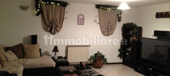 3 Schlafzimmer Haus in Desenzano del Garda, Italy, Nr. 355742 11