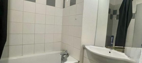 Квартира с 1 спальней в Салломин, Франция № 323123 4