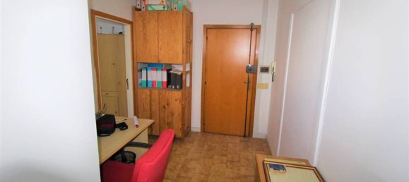 Büro in Colle di Val d'Elsa, Italy 35m², Nr. 217953 3