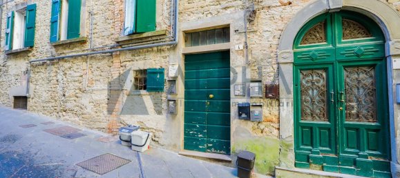 2-salle Appartement à Dovadola, Italy No. 134290 14