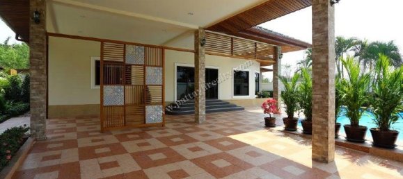 4 bedrooms Cafe / restaurant in Pattaya, Thailand No. 648 15