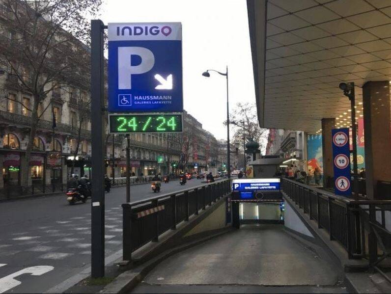 10m² Parking in Paris, France No. 328012