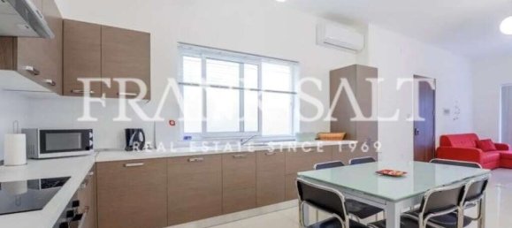 3 bedrooms Apartment in Gzira, Malta No. 6301 4