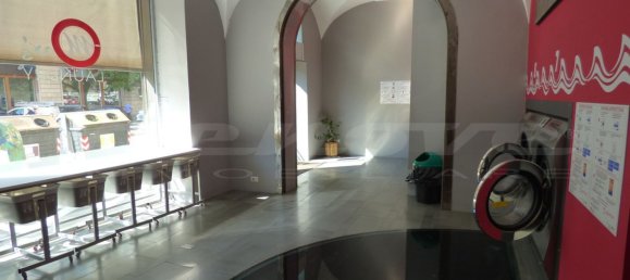 2-Zimmer Gewerbliche Immobilie in Rome, Italy, Nr. 219388 3