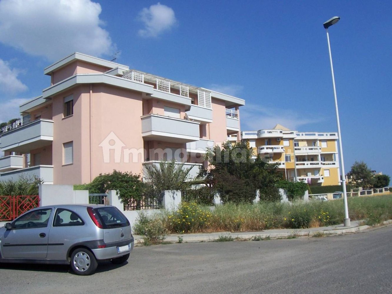 Гараж 27м² в Селарджус, Италия № 116239