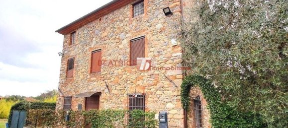 Casa de 8 divisões em Capannori, Italy N.º 192358 7