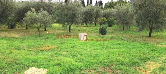 Casa de 8 divisões em Capannori, Italy N.º 192358 18