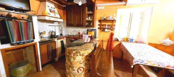 Casa de 8 divisões em Capannori, Italy N.º 192358 19