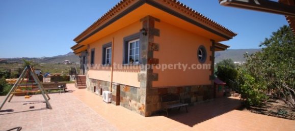3 bedrooms Villa in Buzanada, Spain No. 719 6