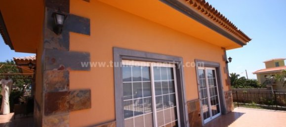 3 bedrooms Villa in Buzanada, Spain No. 719 3