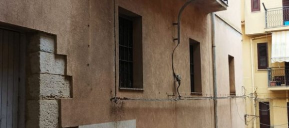 Gebäude in Calatafimi-Segesta, Italy 700m², Nr. 255445 7