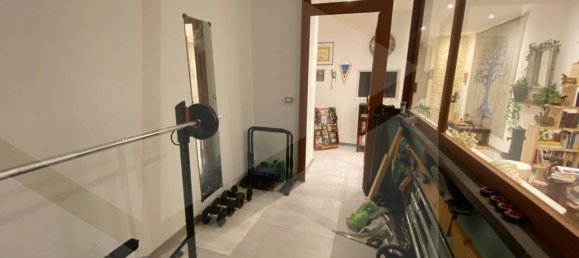 Коммерческая недвижимость 88м² в Бари, Италия № 30726 12