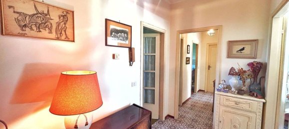 3 rooms Apartment in Forte dei Marmi, Italy No. 205553 3