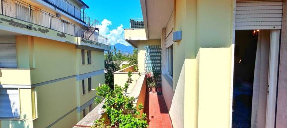3 rooms Apartment in Forte dei Marmi, Italy No. 205553 11