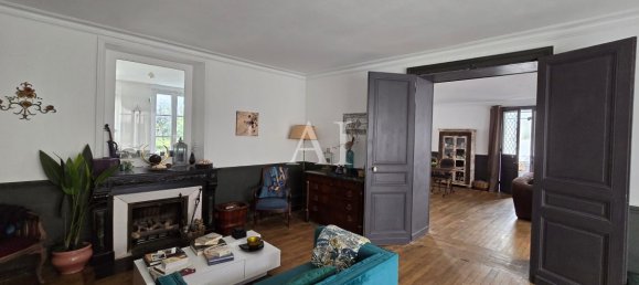7 Schlafzimmer Haus in Les Aix-d'Angillon, France, Nr. 250093 2