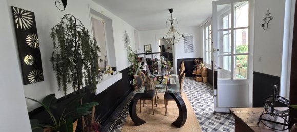7 Schlafzimmer Haus in Les Aix-d'Angillon, France, Nr. 250093 4