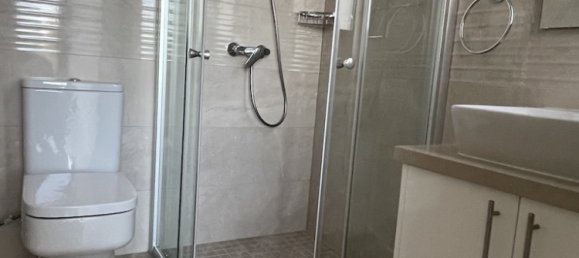 3 bedrooms Apartment in Paphos, Cyprus No. 17193 8