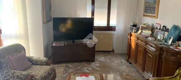 3 rooms Apartment in Monza, Italy No. 22312 23