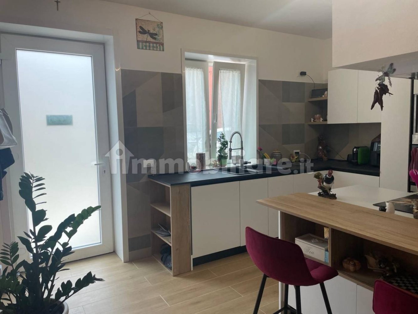 4 bedrooms House in Imola, Italy No. 274596