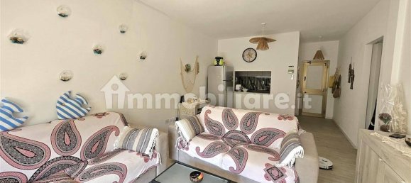 2 bedrooms Apartment in Massa, Italy No. 355236 4
