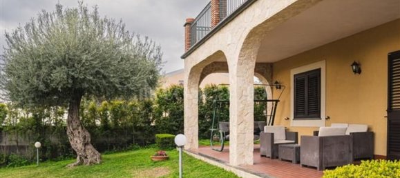 6-salle Villa à Catania, Italy No. 117058 10