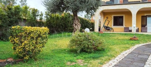 6-salle Villa à Catania, Italy No. 117058 2