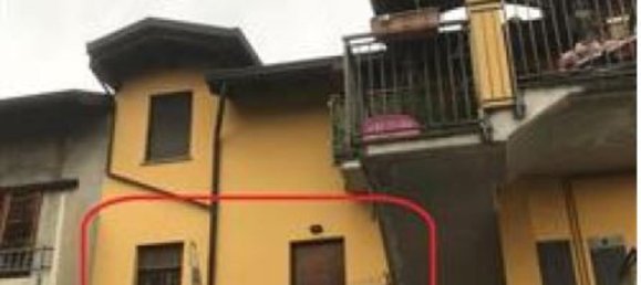 Studio in Busto Arsizio, Italy No. 185311 9