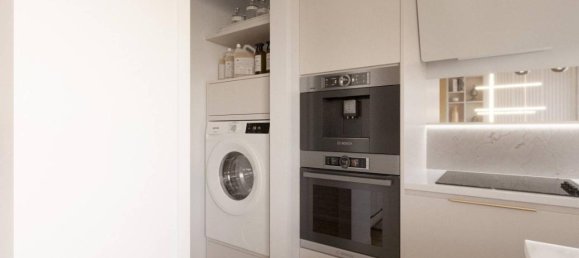 3 rooms Apartment in Rome, Italy No. 132887 10