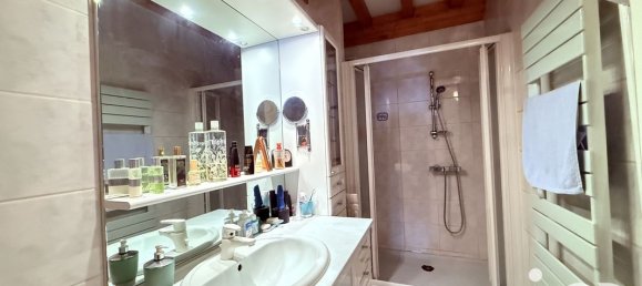 4 bedrooms Townhouse in Poncin, France No. 204400 6