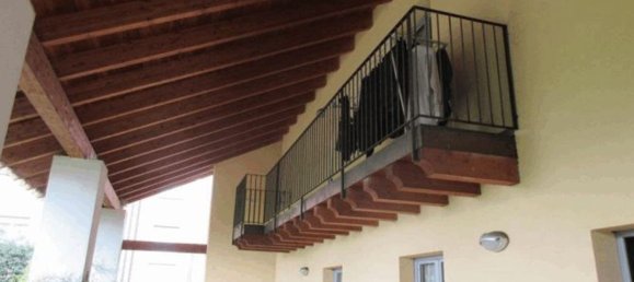 Casa de 14 divisões em Monza, Italy N.º 5353 20