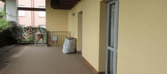 Casa de 14 divisões em Monza, Italy N.º 5353 22