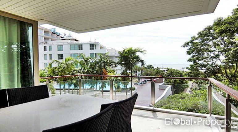 3 bedrooms Condo in Pattaya, Thailand No. 19765