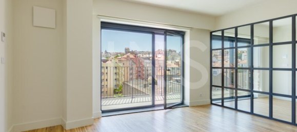 1 bedroom Apartment in Lisbon, Portugal No. 202701 2
