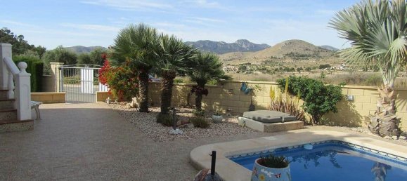 5 bedrooms Villa in La Romana, Spain No. 94583 4