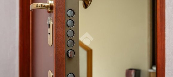 3 rooms Apartment in Turin, Italy No. 52623 22