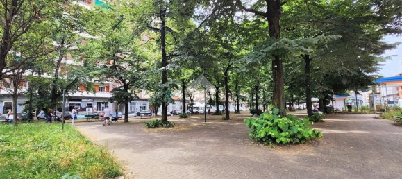 3 rooms Apartment in Turin, Italy No. 52623 25