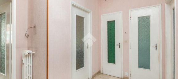 3 rooms Apartment in Turin, Italy No. 52623 12