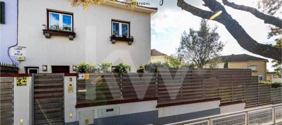 5 bedrooms House in Lisbon, Portugal No. 126316 2